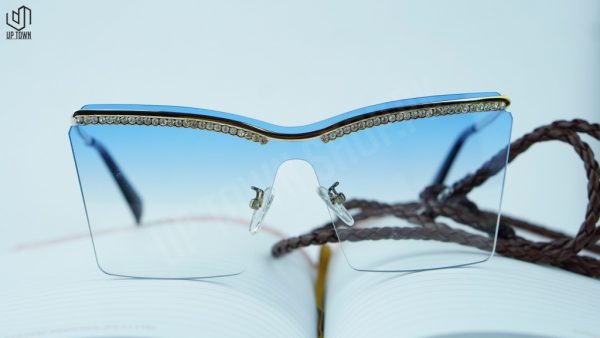 Flat Diamond Blue Shades